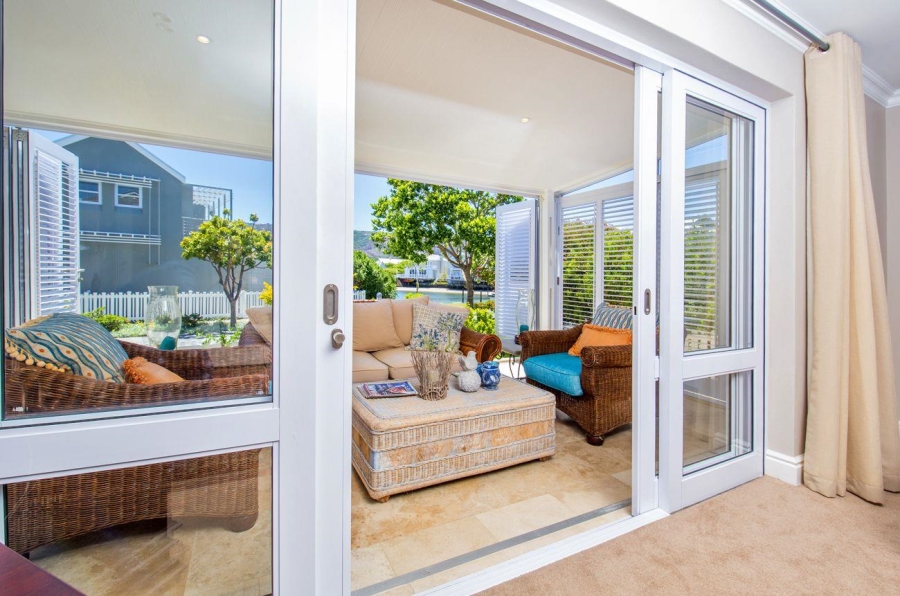 To Let 4 Bedroom Property for Rent in Thesen Islands Western Cape